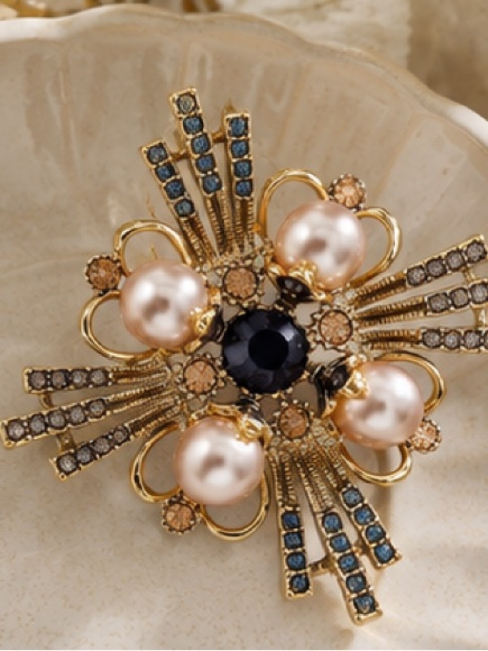 Vintage Pearl & Crystal Starburst Brooch – Designer Inspired